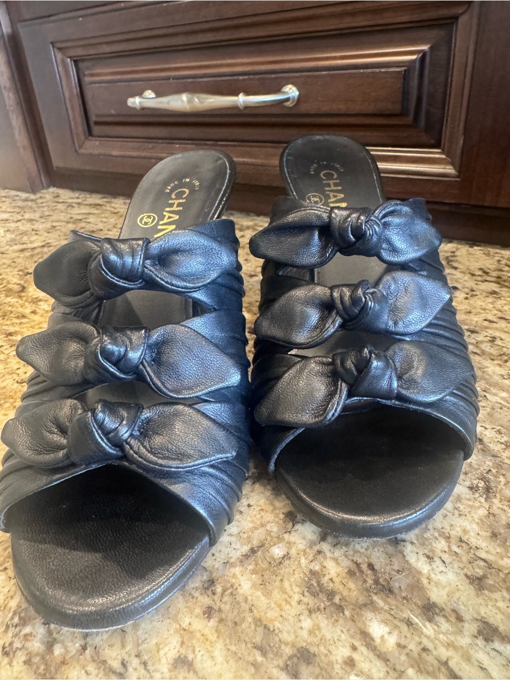 CHANEL Designer Black Knotted Leather Slide Heels Shoes 37.5 7.5